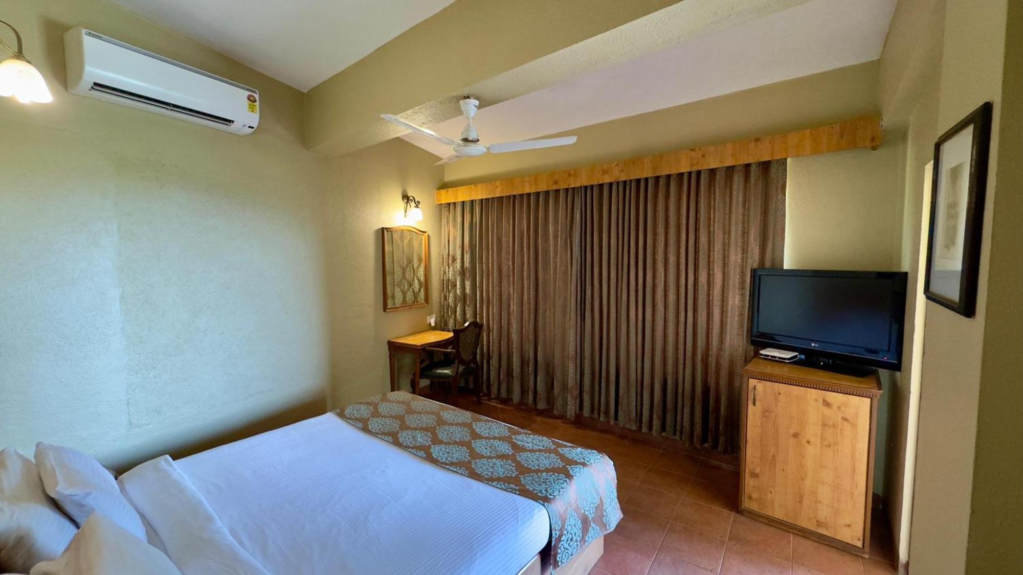 Upper Deck Resort - Stay And Relax At The Highest Peak ロナバラ エクステリア 写真