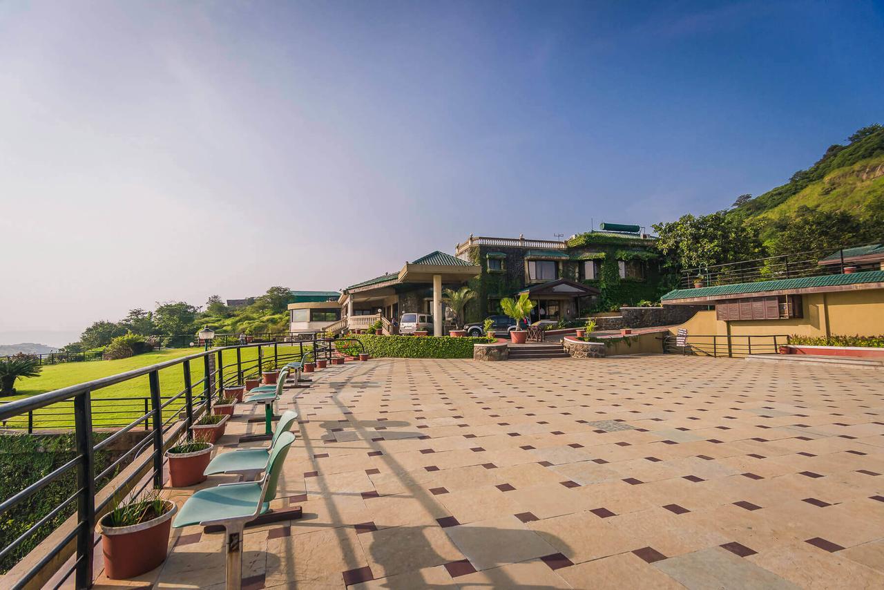 Upper Deck Resort - Stay And Relax At The Highest Peak ロナバラ エクステリア 写真